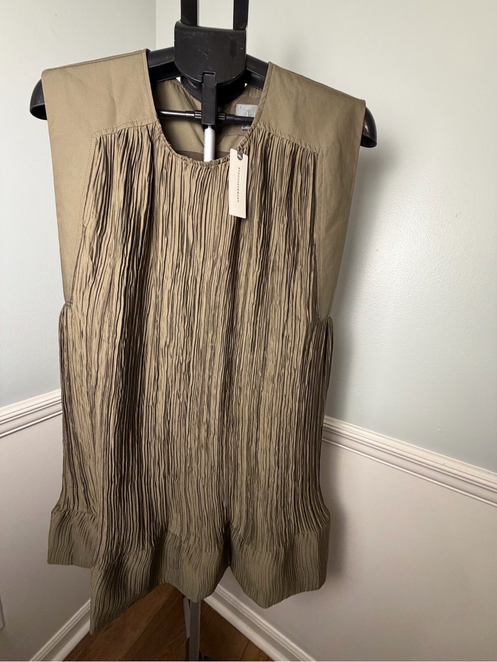 ✨ NWT By Anthropologie Plissé Mini Shift Dress ✨
